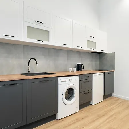 Modern Very Berry In By Renters * Poznan